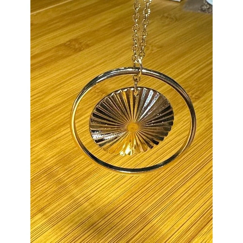 élie Gold Sunburst Medallion Pendant Necklace Circle Halo NWT New Boho Jewelry